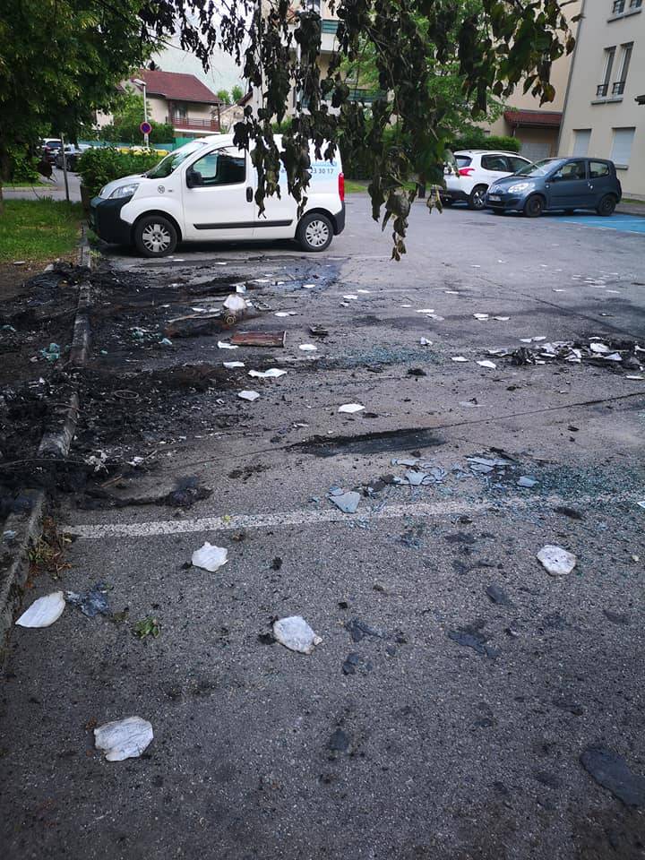 parking avant.jpg